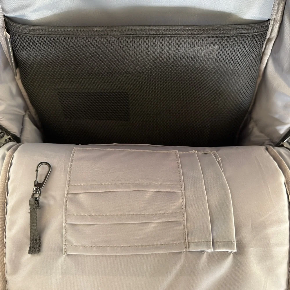 Palo Alto Networks Codi Backpack Black Company Swag‎ Thick Water Bottle Pockets